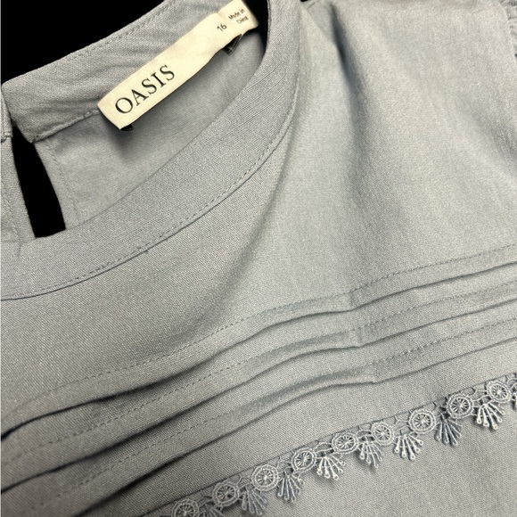 Oasis top - Picture 7 of 8